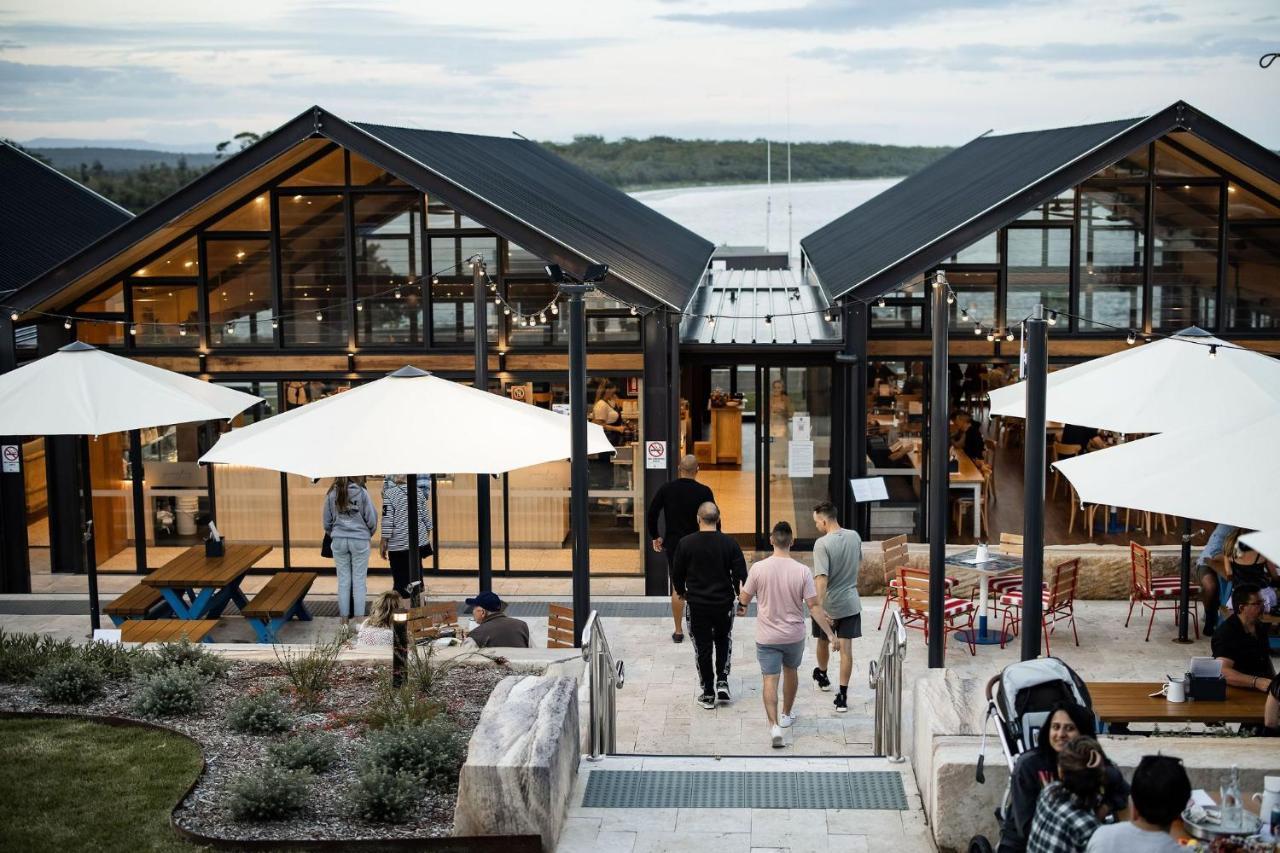Huskisson Hotel Exteriör bild
