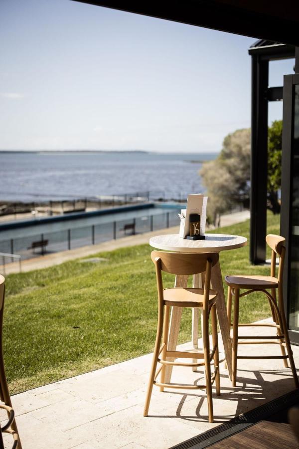 Huskisson Hotel Exteriör bild
